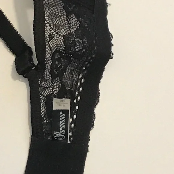 ❤️Paramour Black / Cream Bra 38D❤️ - Picture 6 of 13